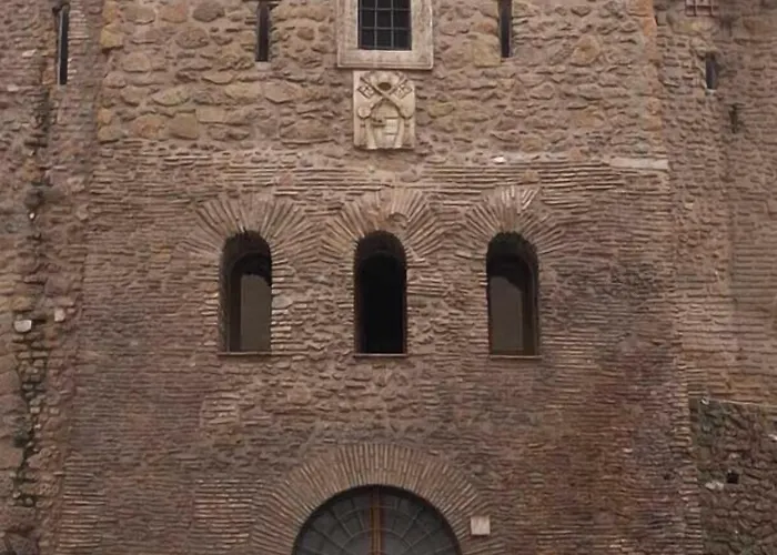 St. Peter' Six & 4* Rom